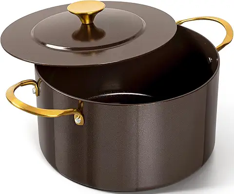 Dutch Oven vs Stock Pot