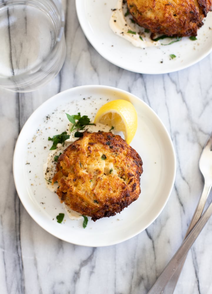 How To Cook Frozen Crab Cakes In Air Fryer: Crispy Results